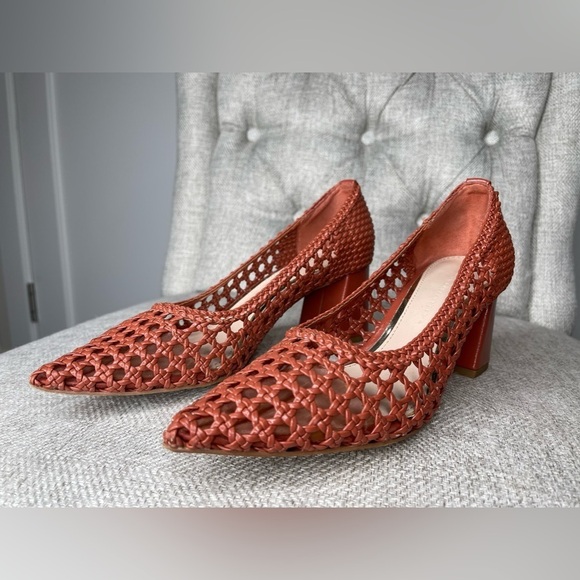 Zara Basic Collection Coral Perforated Block Heel Size 37 Slip On Career 6.5-7. - Picture 1 of 4